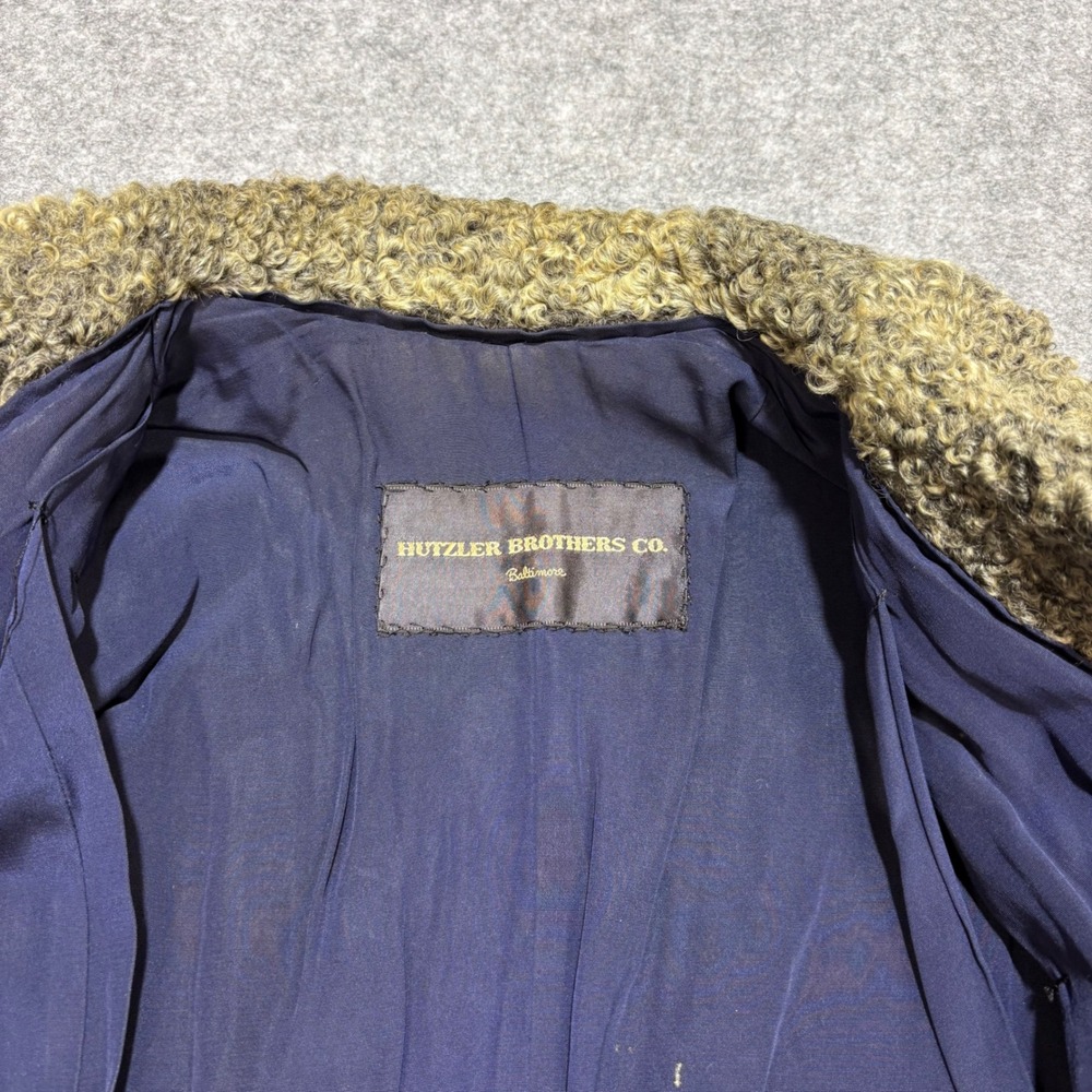 Vintage Hutzler Brothers Co Baltimore Faux Fur Curly Gray Beige Coat Jacket - Picture 2 of 7